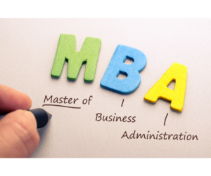 O que é preciso saber sobre o curso de pós-graduação? | Sigla MBA e seu significado | UniFaveni
